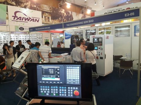 Engineering exhibition comes to Ha Noi